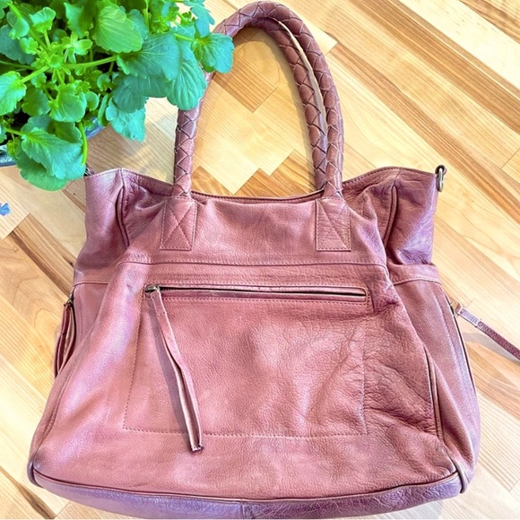Beautiful! Anthropologie Day & Mood Phoebe leather bag! - Picture 1 of 8
